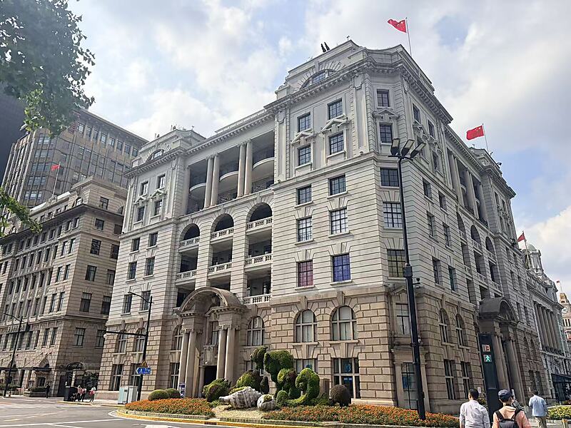 外滩1号亚细亚大楼外景，新古典主义建筑